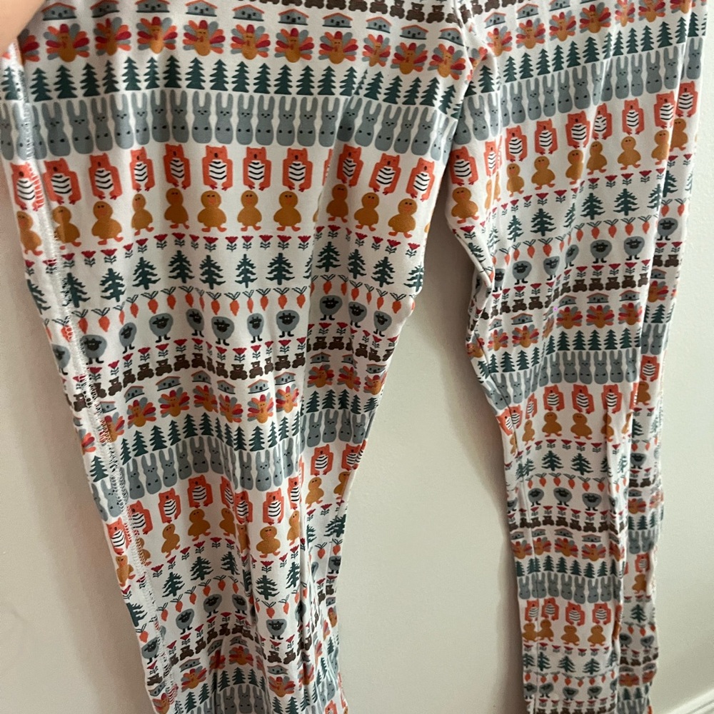 Roller Rabbit pajamas - Picture 2 of 2